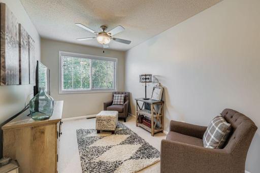 2033 Gresham Ave N - MLS Sized - 030 - 27 2nd Floor Family Room.jpg