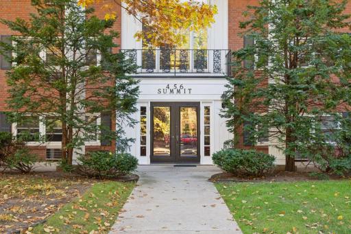 456 Summit Avenue - Prestigious Summit Ave. Just a Short Walk from the University Club!
