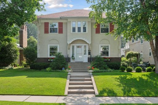 2215 Penn Avenue S, Minneapolis, MN 55405