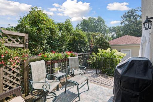 Back deck, great for grilling, with sliding door to kitchen