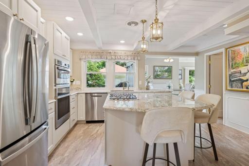 Stainless appliances, double oven, new kitchen windows