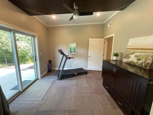 2641 Maplewood Drive SE, Bemidji, MN 56601