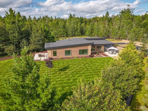 2641 Maplewood Drive SE, Bemidji, MN 56601