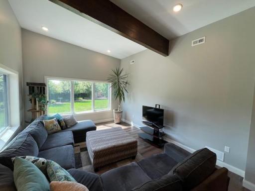 2641 Maplewood Drive SE, Bemidji, MN 56601
