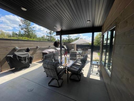 2641 Maplewood Drive SE, Bemidji, MN 56601
