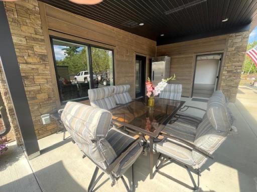 2641 Maplewood Drive SE, Bemidji, MN 56601