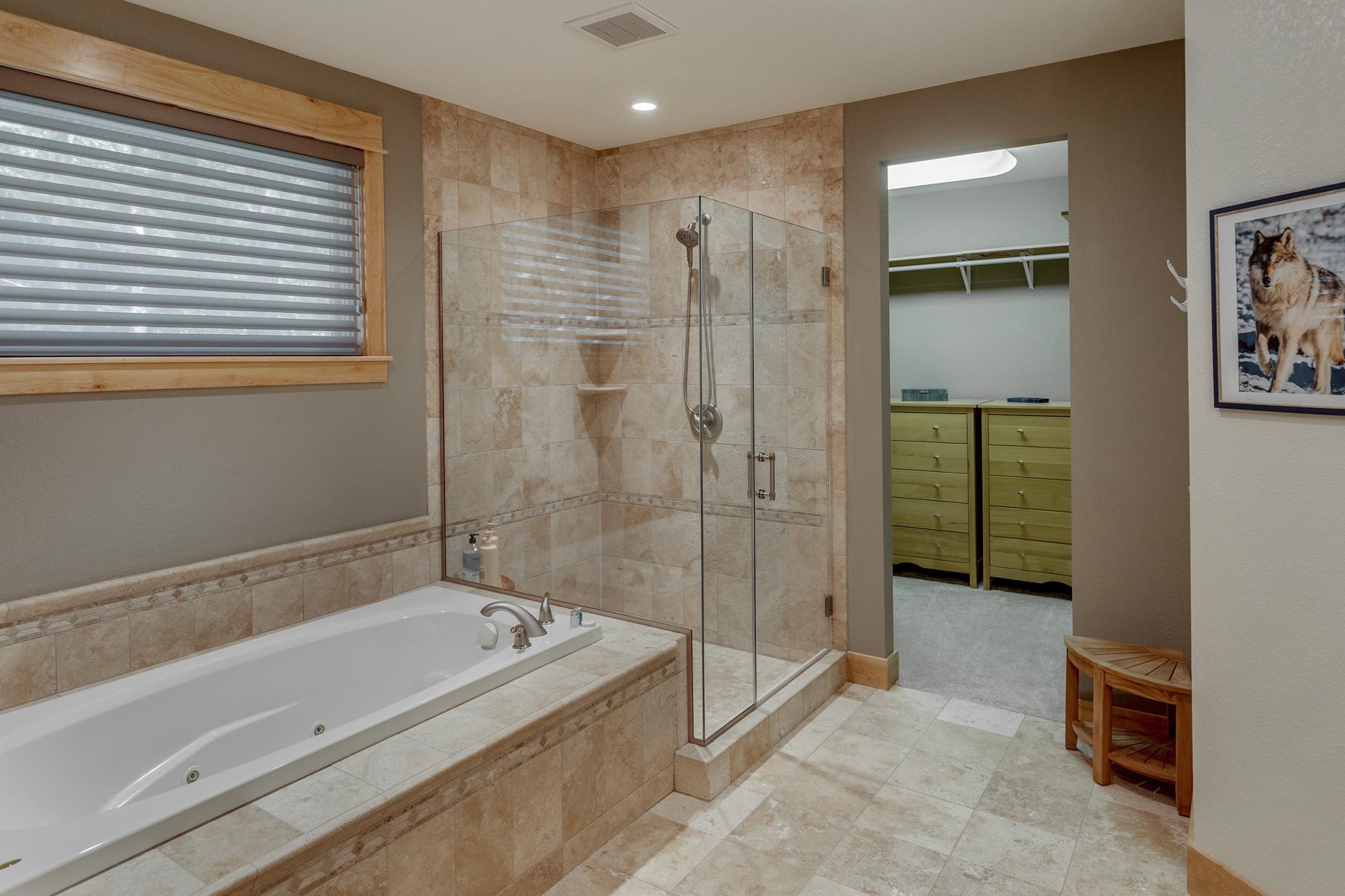 Primary Bath - Main Level