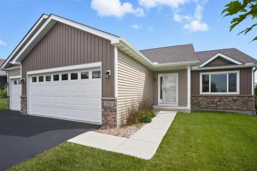 856 Hickory Curve, Watertown, MN 55388