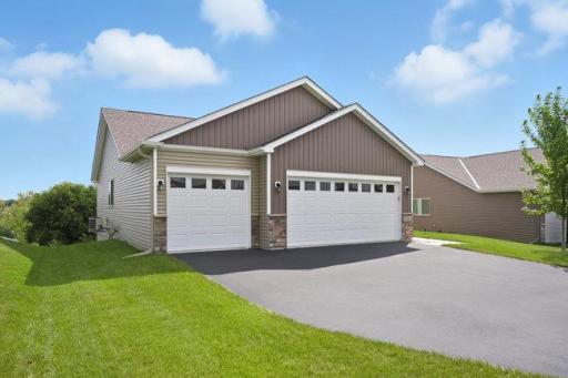856 Hickory Curve, Watertown, MN 55388