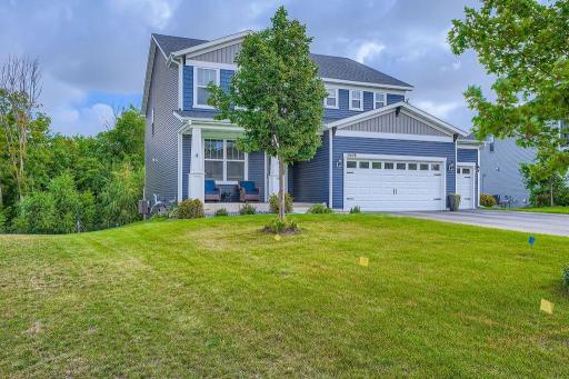 5008 trillium cove ne - MLS Sized - 001 - 01 Exterior Front.jpg
