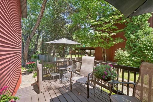 10556 Grant Drive, Eden Prairie, MN 55347