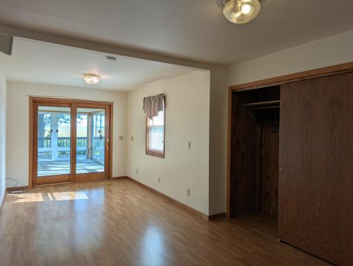 67382 180th Street, Alden, MN 56009