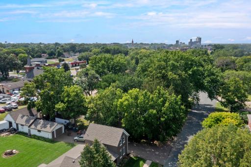 720 Bluff Avenue, Shakopee, MN 55379