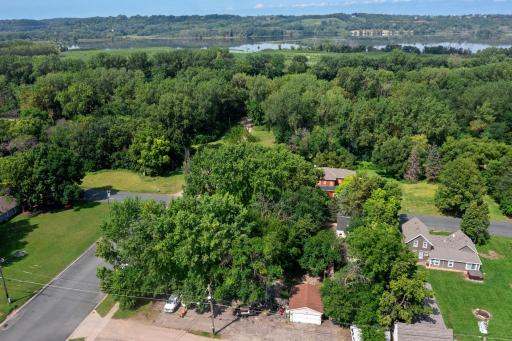 720 Bluff Avenue, Shakopee, MN 55379