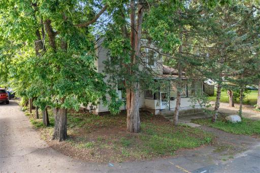 720 Bluff Avenue, Shakopee, MN 55379