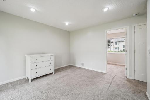 2079 Brittany Court, Shakopee, MN 55379