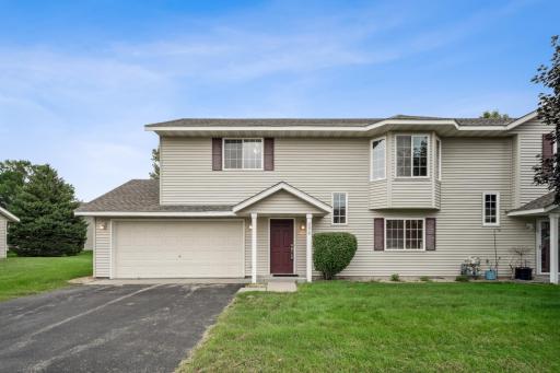 2079 Brittany Court, Shakopee, MN 55379