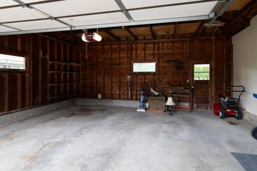 3899 Lakewood Avenue, White Bear Lake, MN 55110