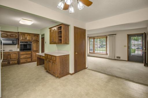 3899 Lakewood Avenue, White Bear Lake, MN 55110