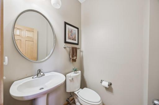 9491 Kirkwood Way N, Maple Grove, MN 55369