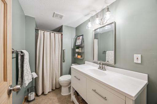 9491 Kirkwood Way N, Maple Grove, MN 55369