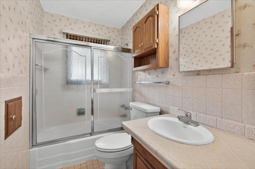 8408 Rich Avenue S, Bloomington, MN 55437
