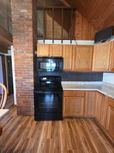 871 4th Avenue, Prairie Farm, WI 54762