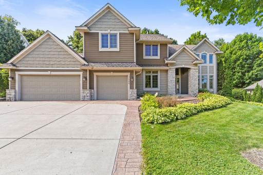 7585 Blackoaks Lane N, Maple Grove, MN 55311