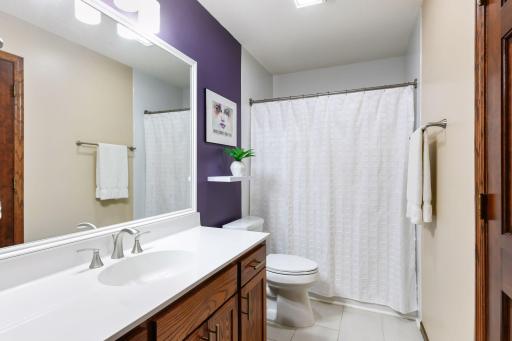 4184 Knob Circle, Eagan, MN 55122