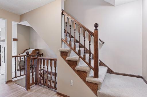 4184 Knob Circle, Eagan, MN 55122