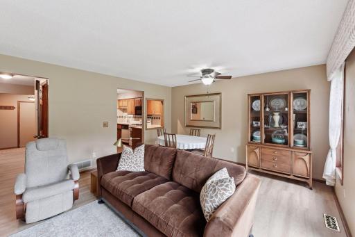4184 Knob Circle, Eagan, MN 55122