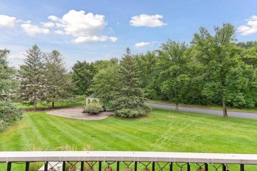 4184 Knob Circle, Eagan, MN 55122
