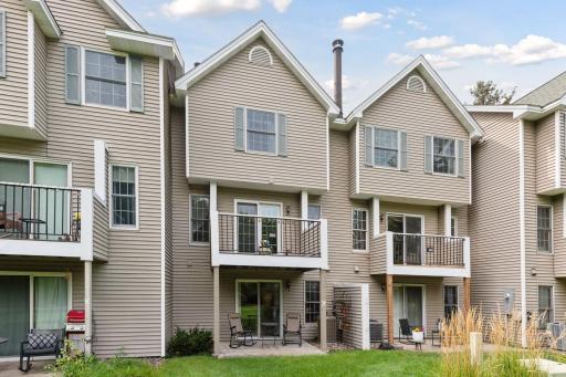 4184 Knob Circle, Eagan, MN 55122