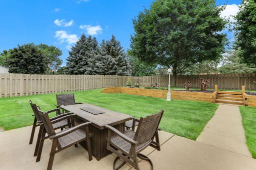 11221 Sumter Avenue N, Champlin, MN 55316
