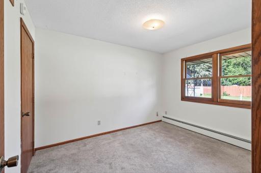 2730 Fernwood Street, Saint Paul, MN 55113
