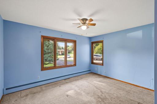 2730 Fernwood Street, Saint Paul, MN 55113