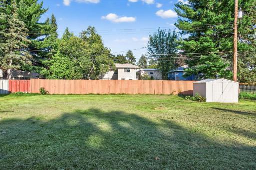 2730 Fernwood Street, Saint Paul, MN 55113