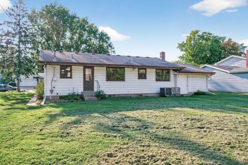 2730 Fernwood Street, Saint Paul, MN 55113