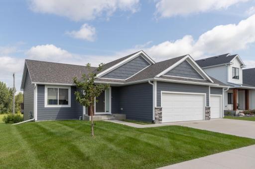 603 10th Street NE, Kasson, MN 55944