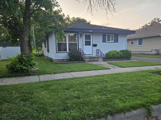 439 Clinton Avenue, Saint Paul, MN 55107