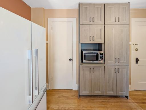 Ample cupboard space for pantry items and other kitchen necessities. Unit 2811
