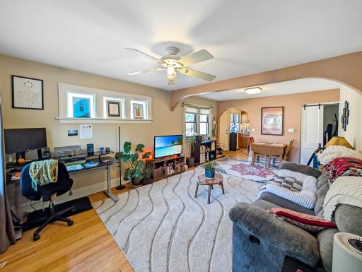 2809 36th Avenue S, Minneapolis, MN 55406