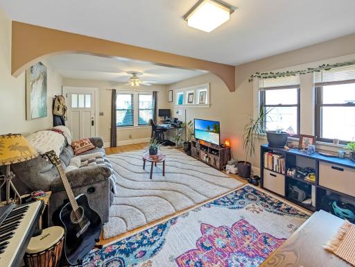 2809 36th Avenue S, Minneapolis, MN 55406