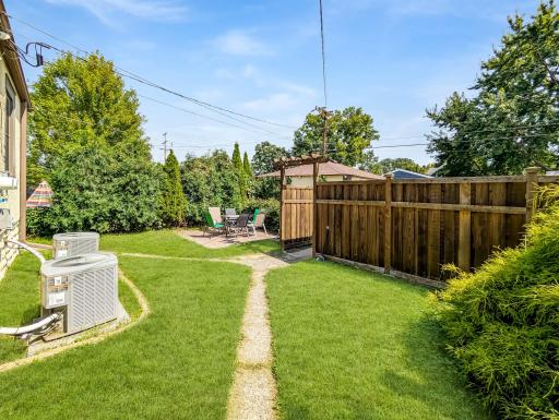 2809 36th Avenue S, Minneapolis, MN 55406