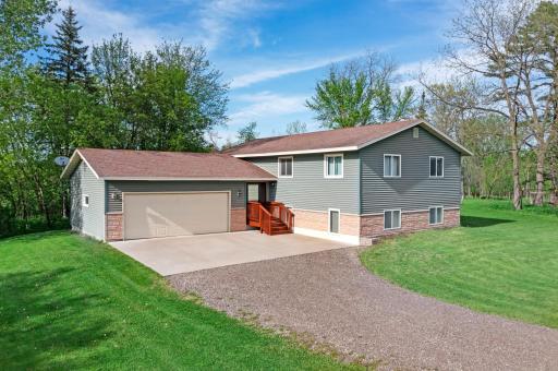 46920 Anchor Avenue, Stanchfield, MN 55080