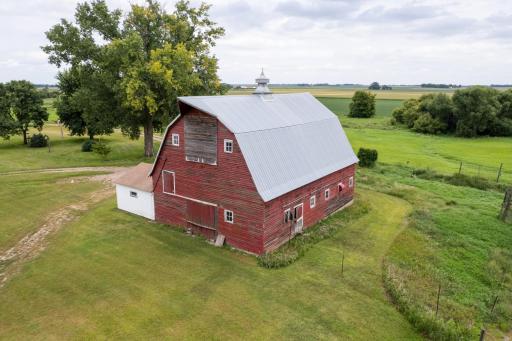 1153 360th Street, Taunton, MN 56291