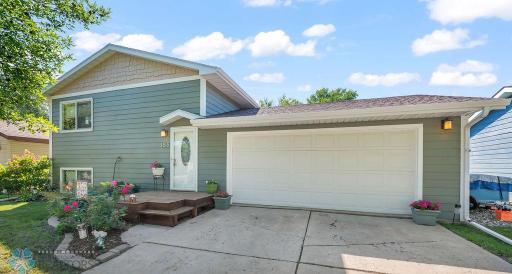 1815 3rd Avenue E, West Fargo, ND 58078
