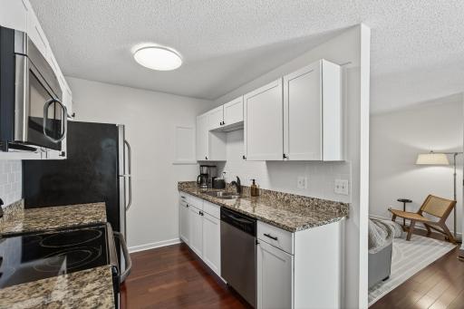 3262 Valley Ridge Drive, 4, Eagan, MN 55121