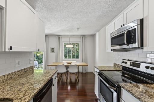 3262 Valley Ridge Drive, 4, Eagan, MN 55121
