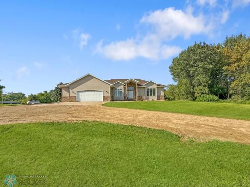 8349 90th Street S, Sabin, MN 56580